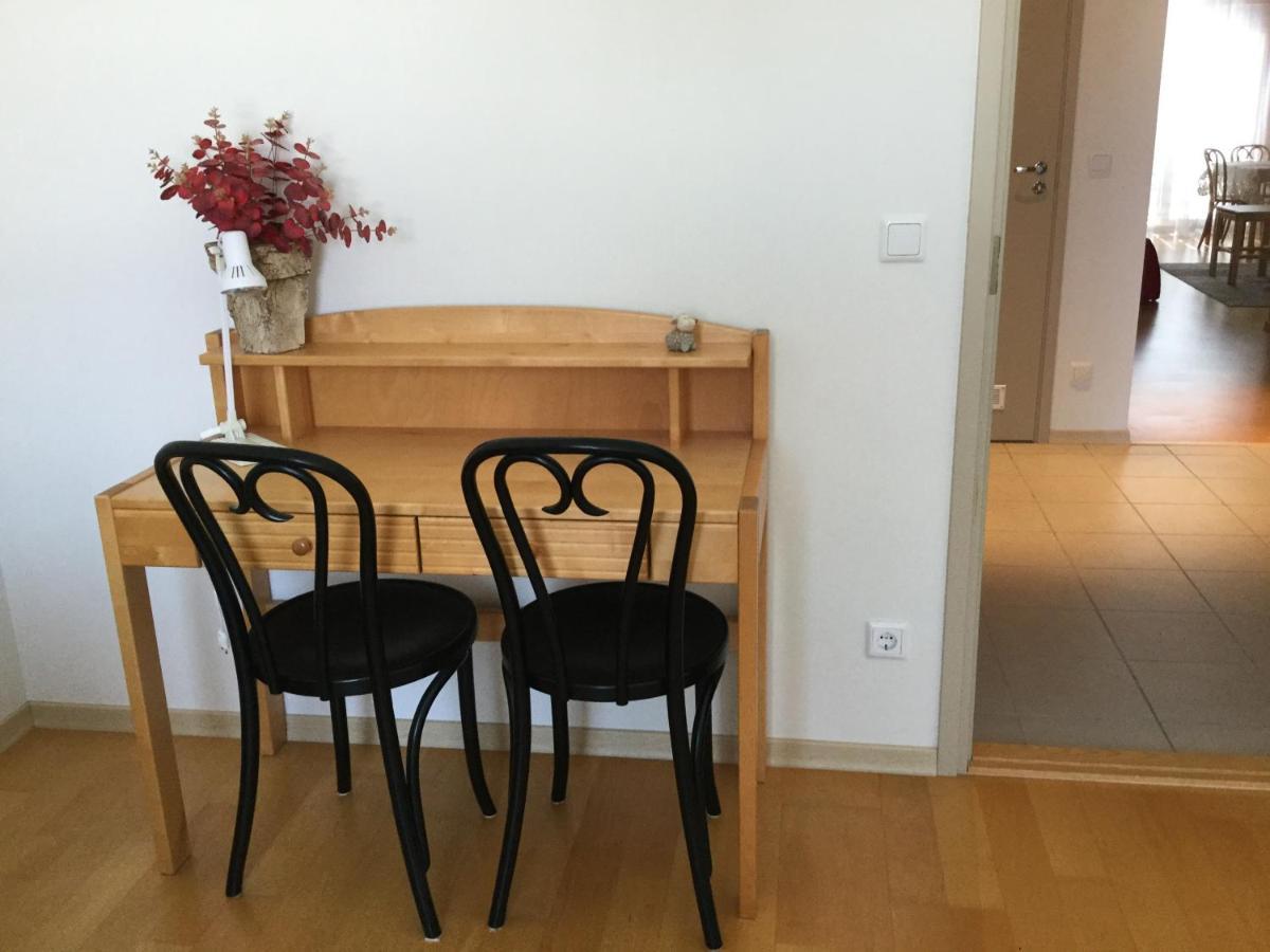 Kuressaare Tallinn Street Apartments Luaran gambar