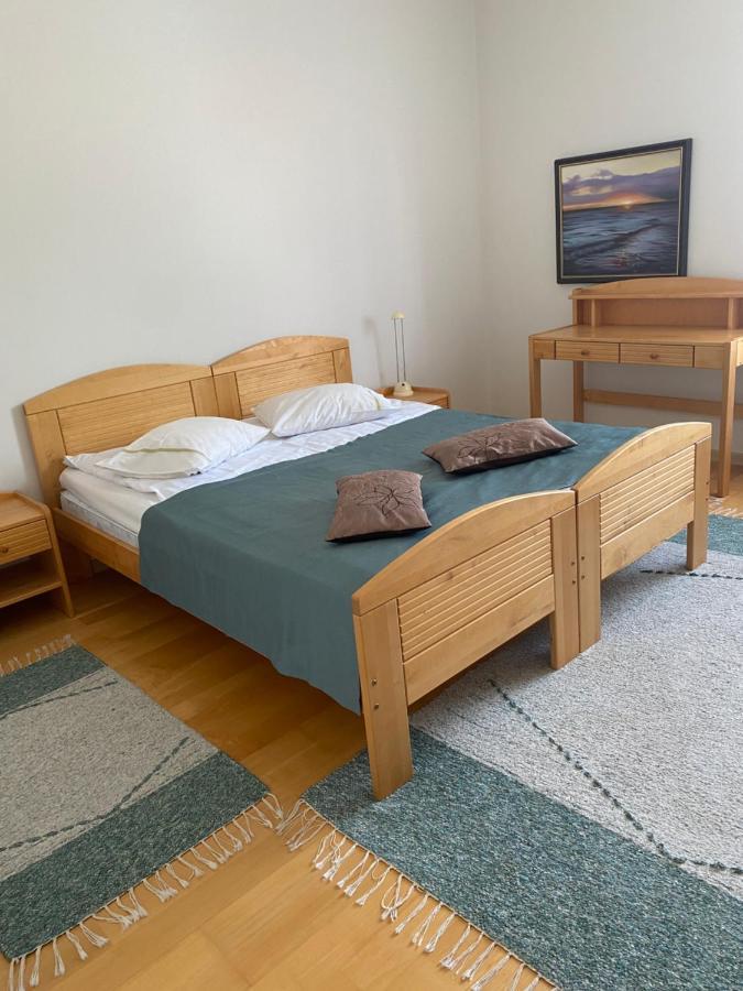 Kuressaare Tallinn Street Apartments Luaran gambar